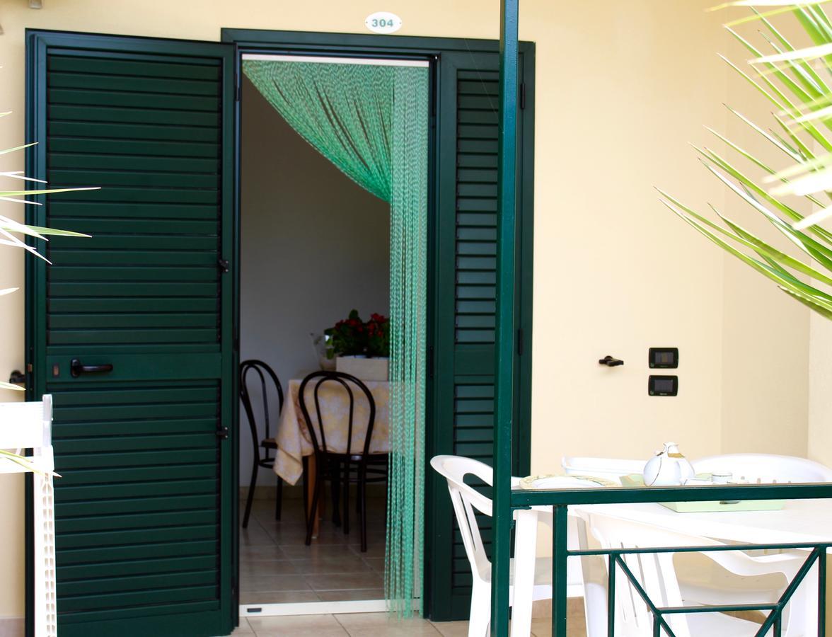 Villaggio Turistico Defensola Vieste Exterior photo
