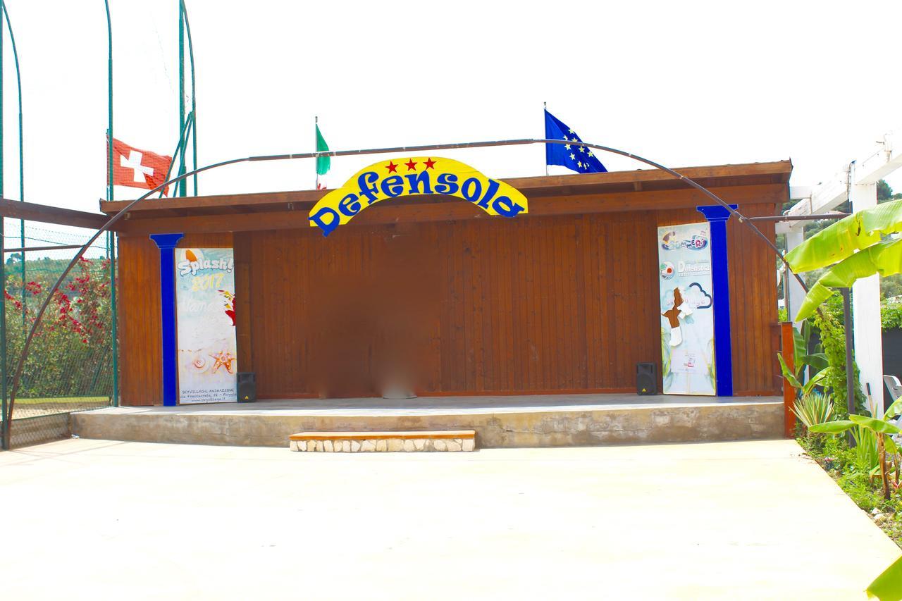 Villaggio Turistico Defensola Vieste Exterior photo